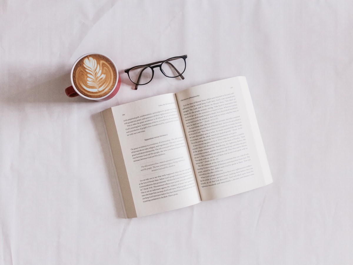 Café com Deus Pai: Um Encontro Diário Que Pode Transformar Sua Vida, Sua Fé e Sua Forma de Enxergar Cada Novo Dia
